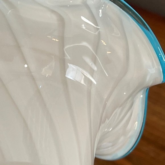 White Glass Vase  Swirl with Blue Ruffle Rim - Picture 8 of 12